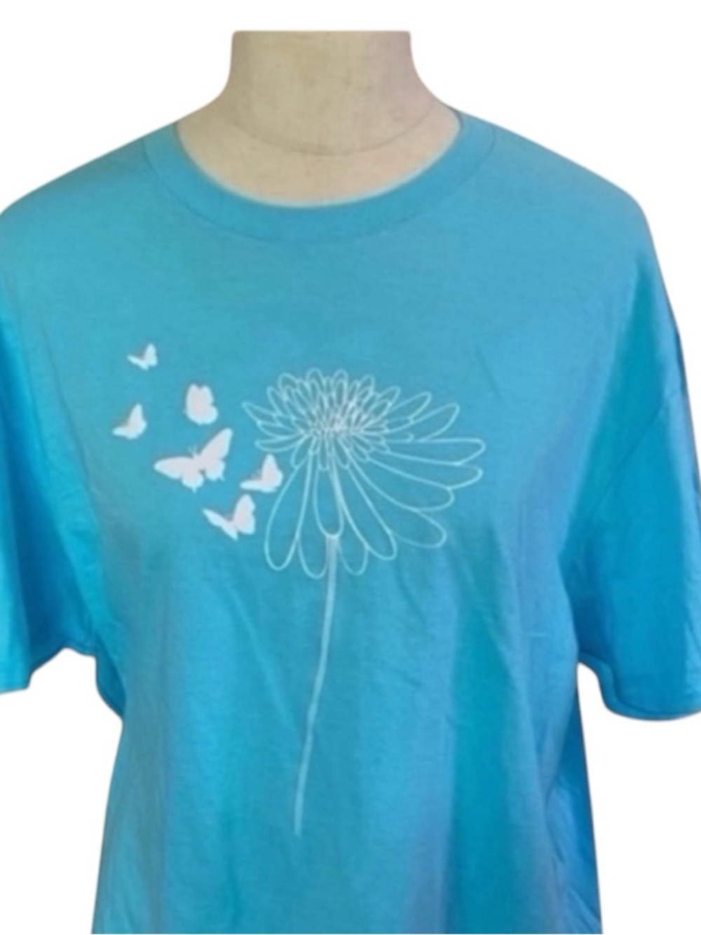 🌺🙂🌺 Ladies IPG Aqua T-Shirt with Butterfly and Flower Print New - Picture 2 of 3